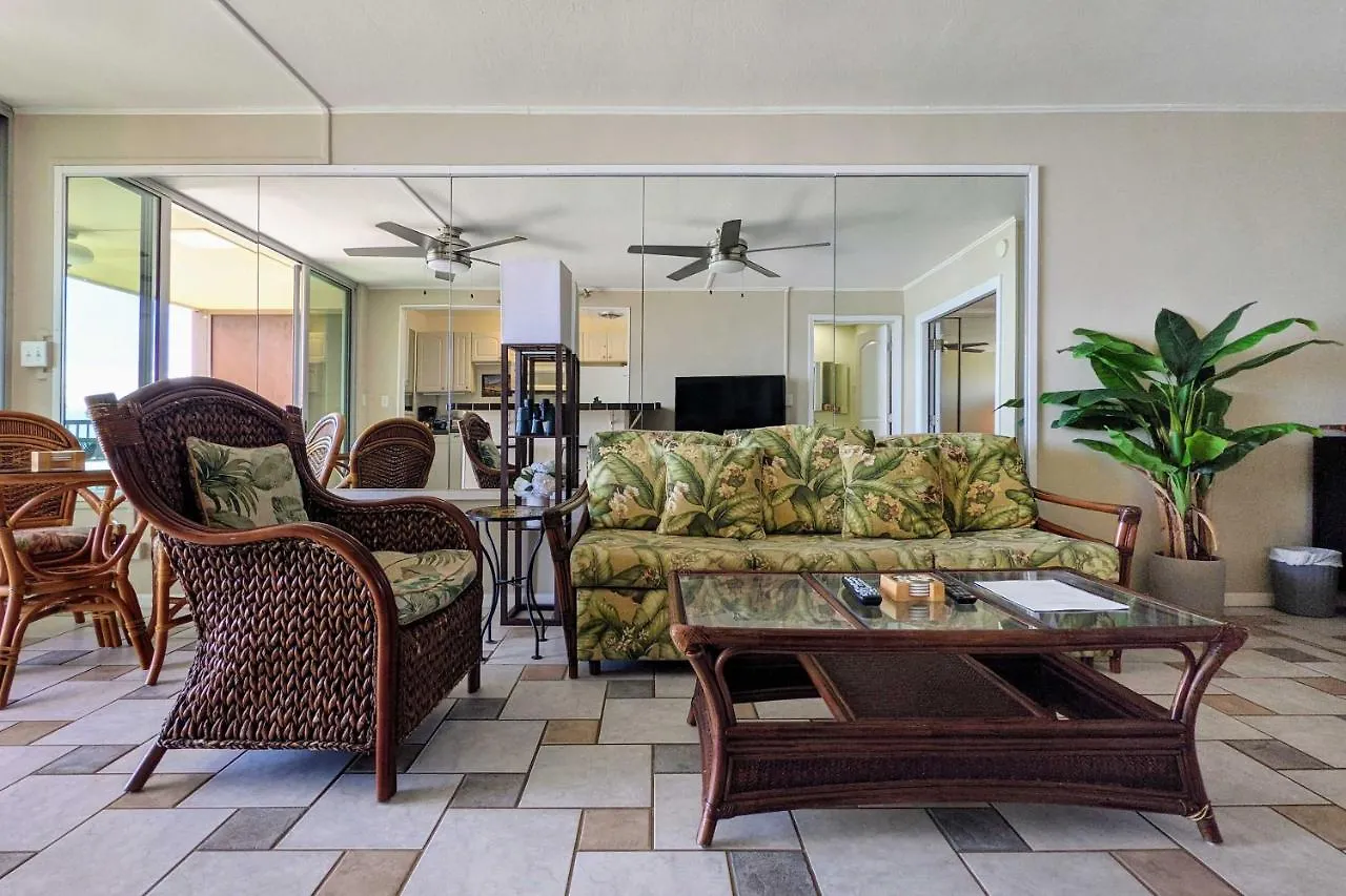 Oceanfront Lahaina Condo With Balcony And Pool Access! Kahana 0*,  United States