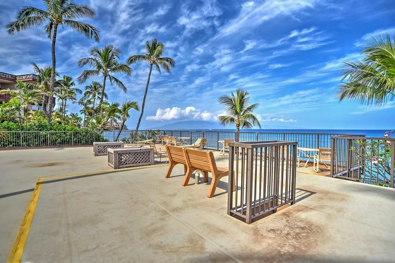 Oceanfront Lahaina Condo With Balcony And Pool Access! Kahana United States